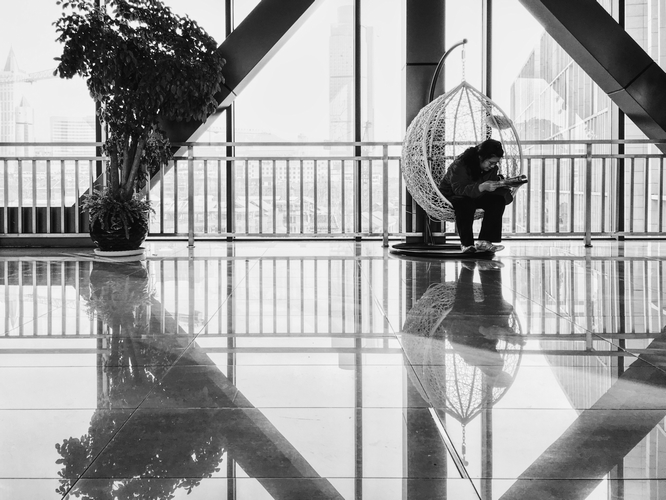 一等奖 设计院 张启鹏 读书.jpg